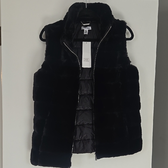 Calvin Klein Jackets & Blazers - Calvin Klein Black Faux Fur Puffer Vest